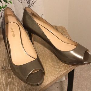 Nine West Taupe Peek Toe Heels (9 1/2)